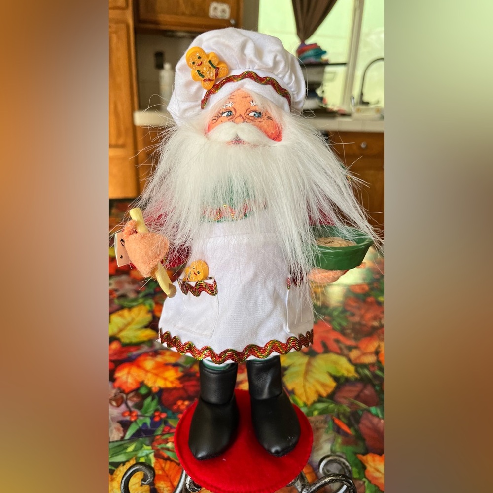 Annalee collectible Santa cooking